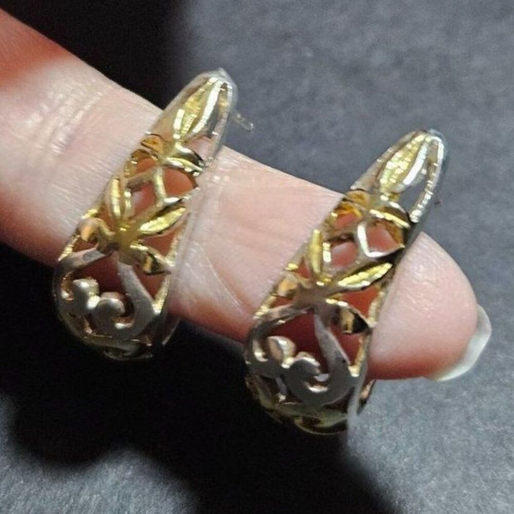 *Sale* Gold over sterling oblong hoop earrings vermeil